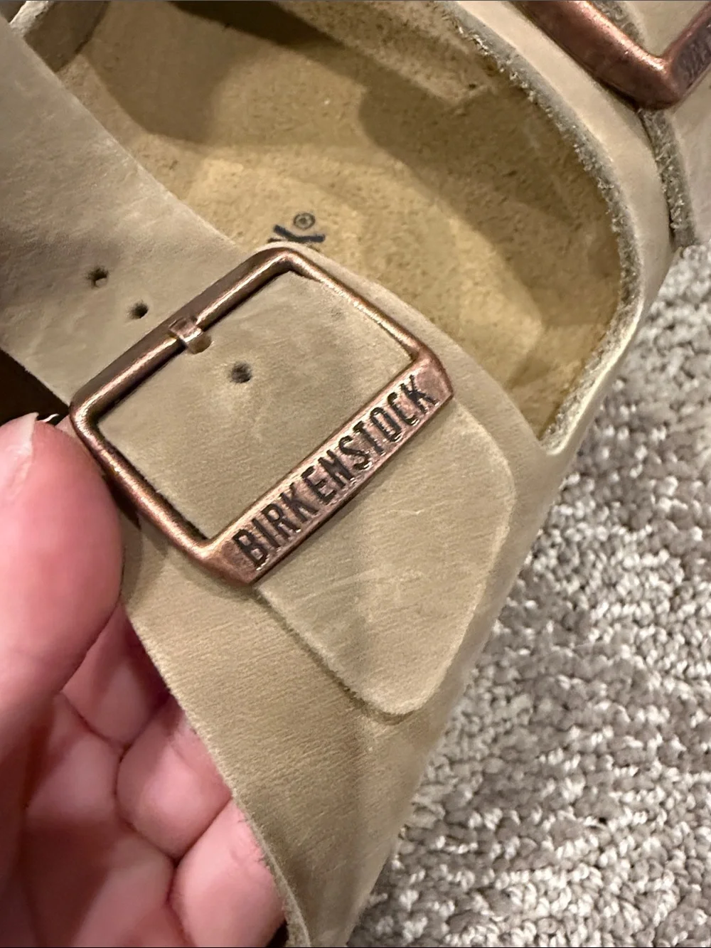 NWOT Birkenstock men’s size 12 Arizona sandal in light brushed taupe leather